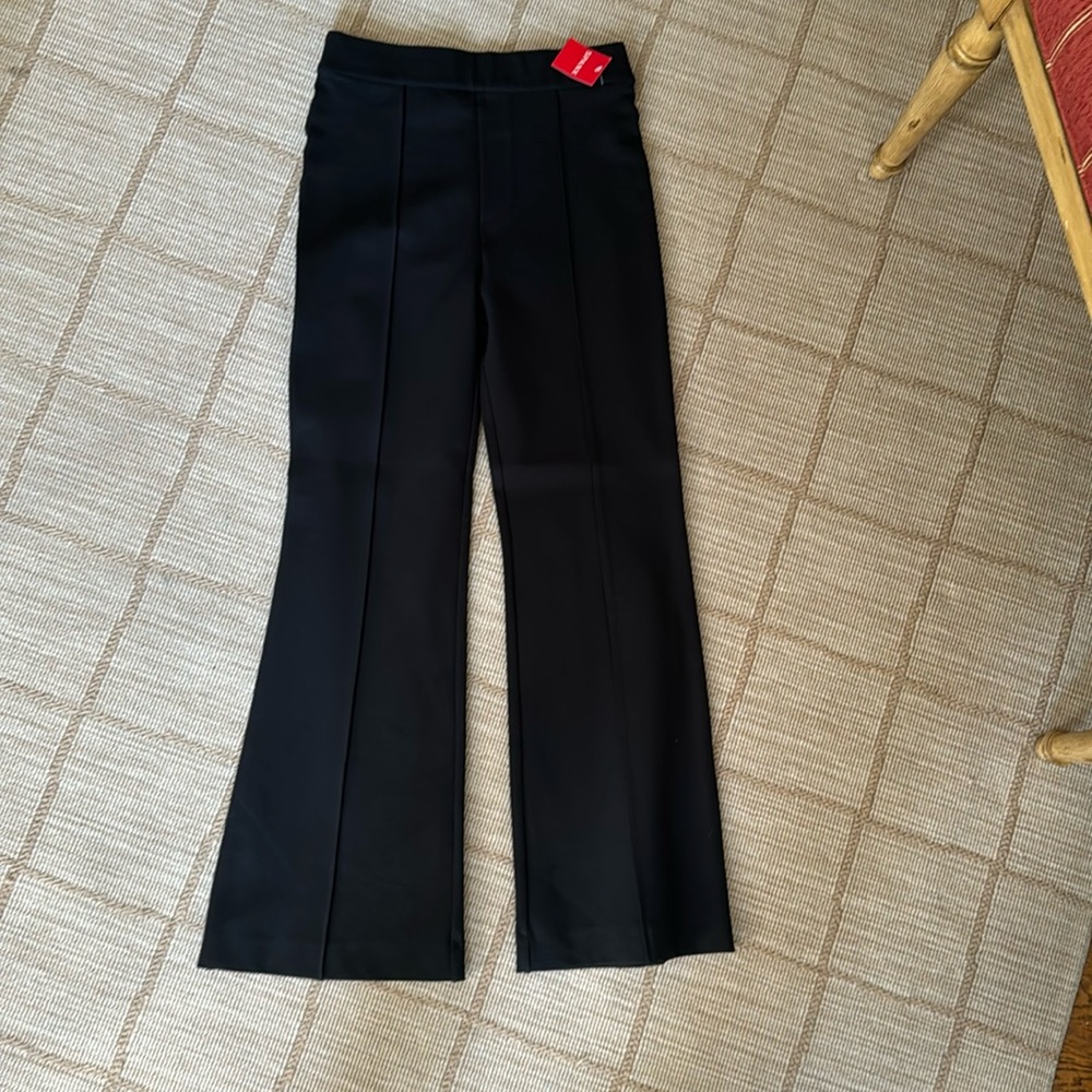 NWT Spanx High Rise Flair size M Black